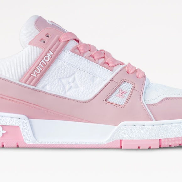 Louis Vuitton Trainer Sneaker - Picture 2 of 5